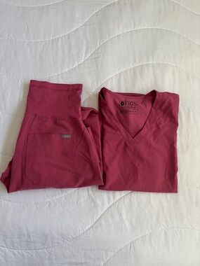 Maternity FIGS Scrub Set